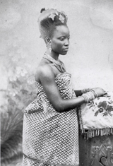Young Fante woman, Cape Coast, Ghana